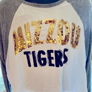 University of Missouri G-III 4Her by Carl Banks Long Sleeve Shirt Women’s Sz M